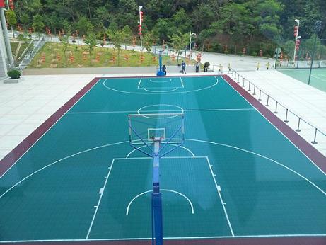 深圳公安局特警支隊硅PU籃球場鋪設工程